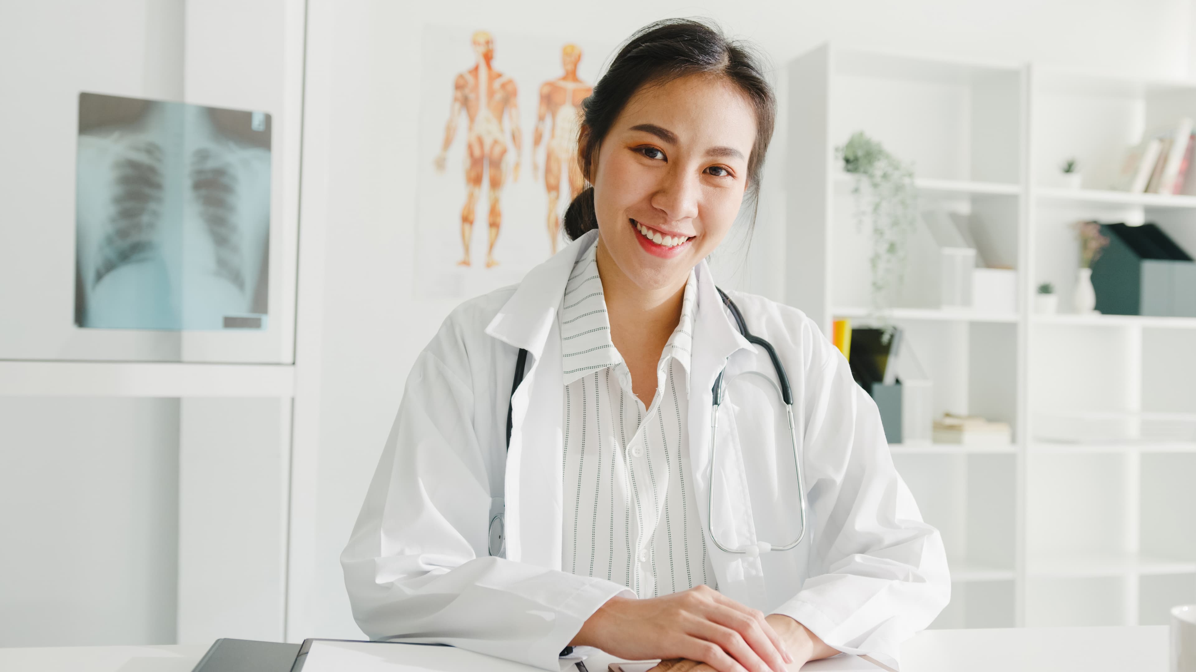 card-COMPREHENSIVE<br />MEDICAL<br />SERVICES